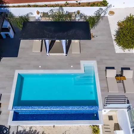 Find Me On Kefalonia Villa Vlaháta